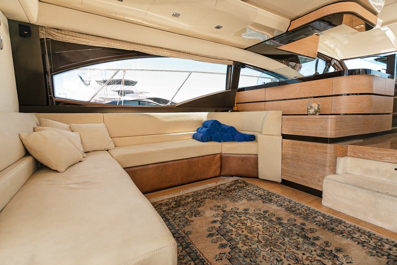azimut 58 fly 14