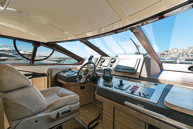 azimut 58 fly 16