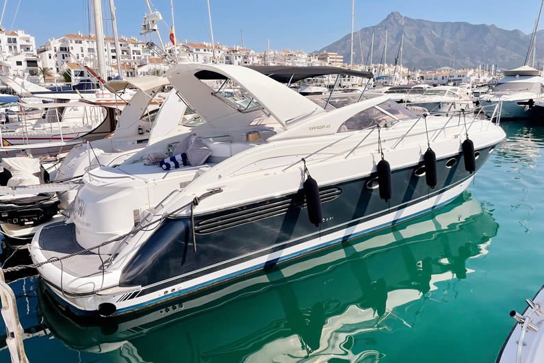 FAIRLINE TARGA 43 2