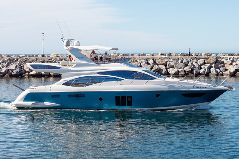 azimut 58 fly 2