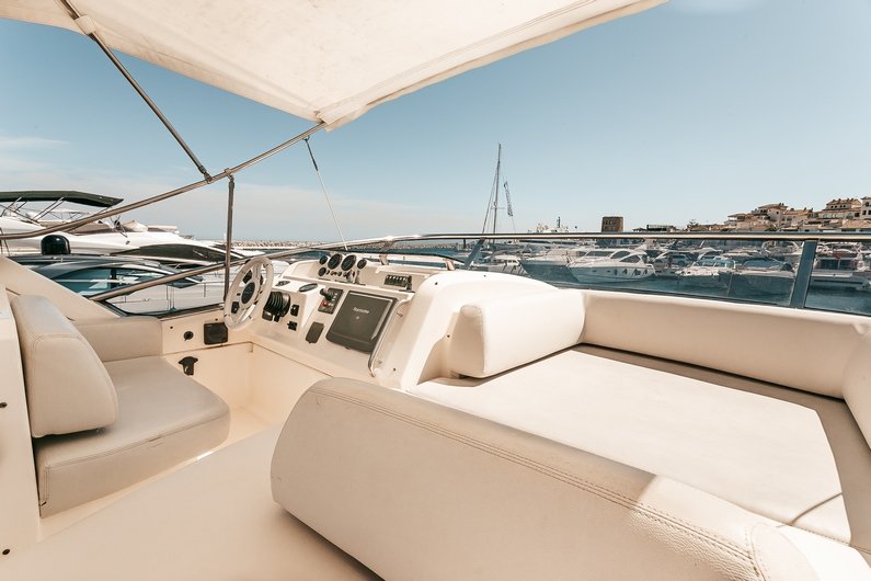 azimut 58 fly 21