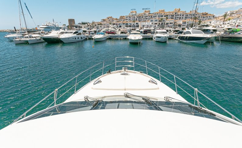 azimut 58 fly 22