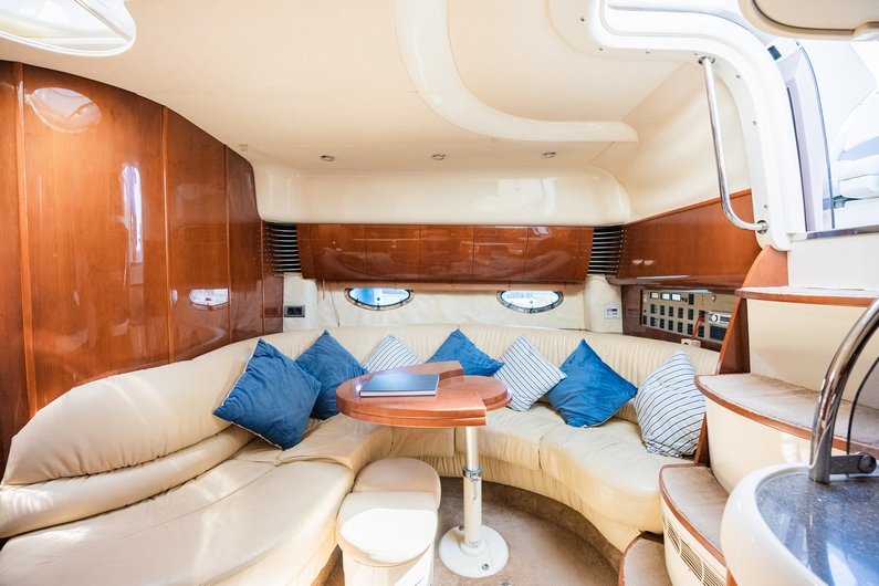 FAIRLINE TARGA 43 9