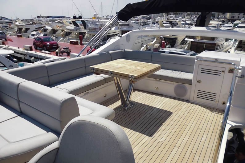 SUNSEEKER 68 SPORT YACHT 9