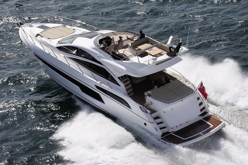 ENTDECKEN SIE UNSERE FLOTTE sunseeker 68 sport yacht 01